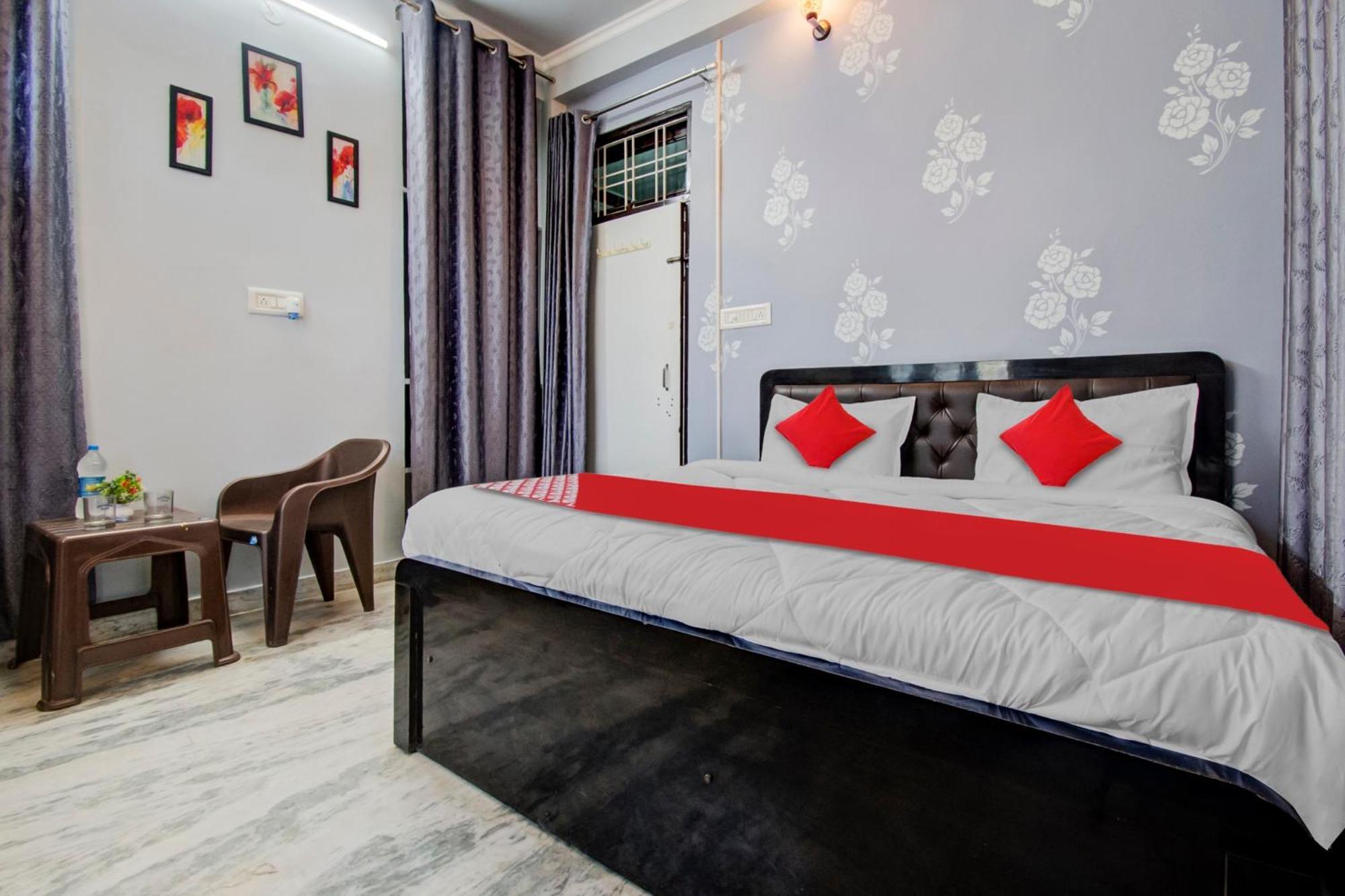 ג'איפור Oyo Flagship 81130 Vanya Guest House מראה חיצוני תמונה
